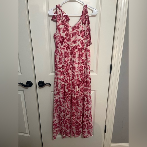 Entro Pink Faux Tie Shoulder Ruffle Tiered Maxi Dress Size Small - Picture 7 of 10